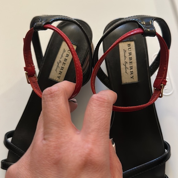 Burberry sandals size 6 - Picture 4 of 11